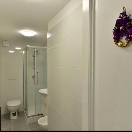 Konukevi Dream House Roma